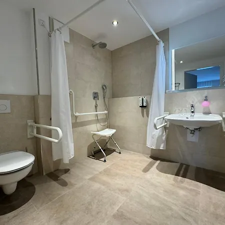 Fontane Hotel 4*